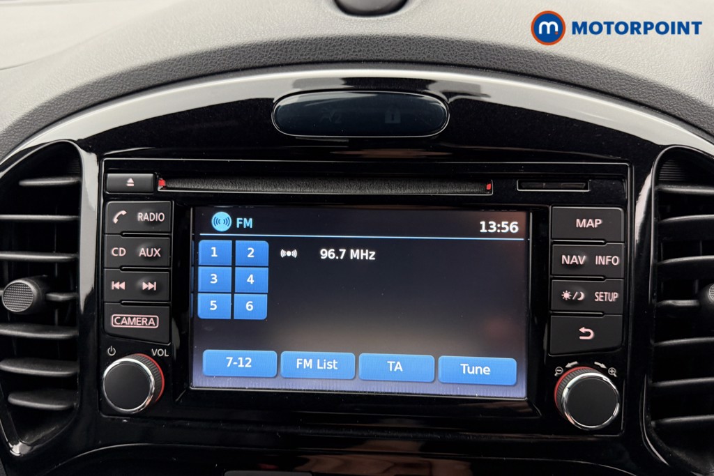 Nissan Juke Tekna Automatic Petrol SUV - Stock Number (1554556) - 6th supplementary image