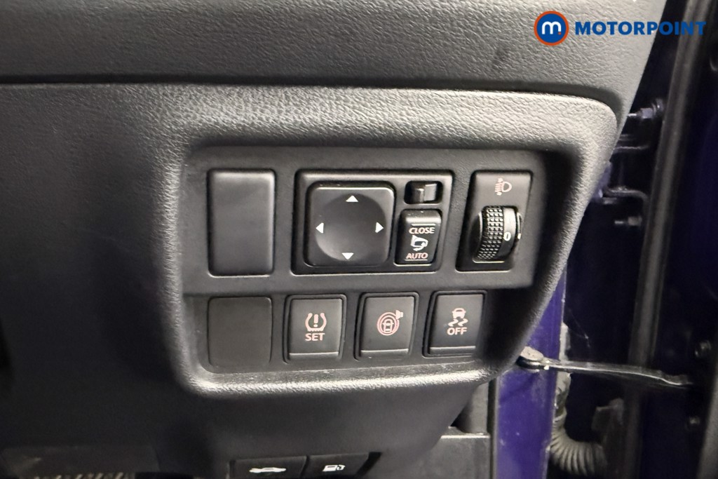 Nissan Juke Tekna Automatic Petrol SUV - Stock Number (1554556) - 16th supplementary image