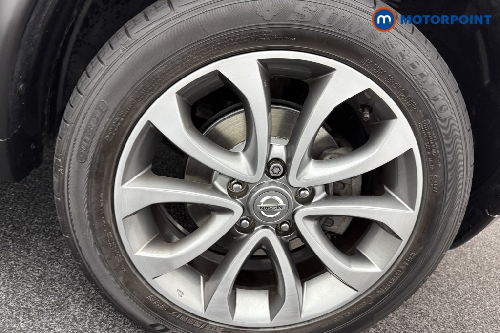 Nissan Juke Tekna Automatic Petrol SUV - Stock Number (1554556) - 32nd supplementary image