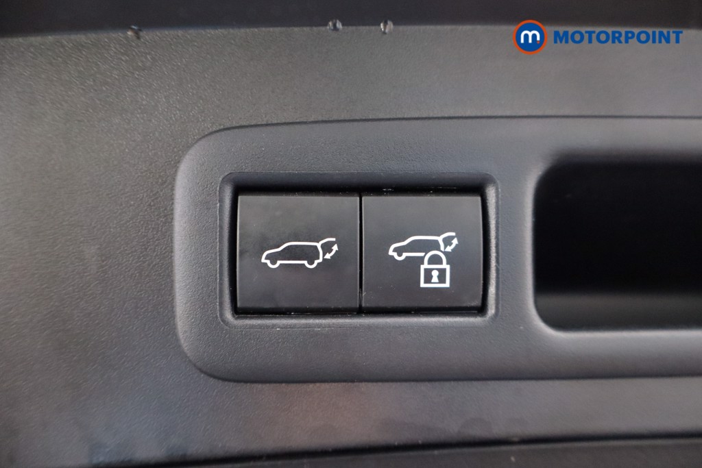 Lexus UX Takumi Automatic Petrol-Electric Hybrid SUV - Stock Number (1554925) - 41st supplementary image