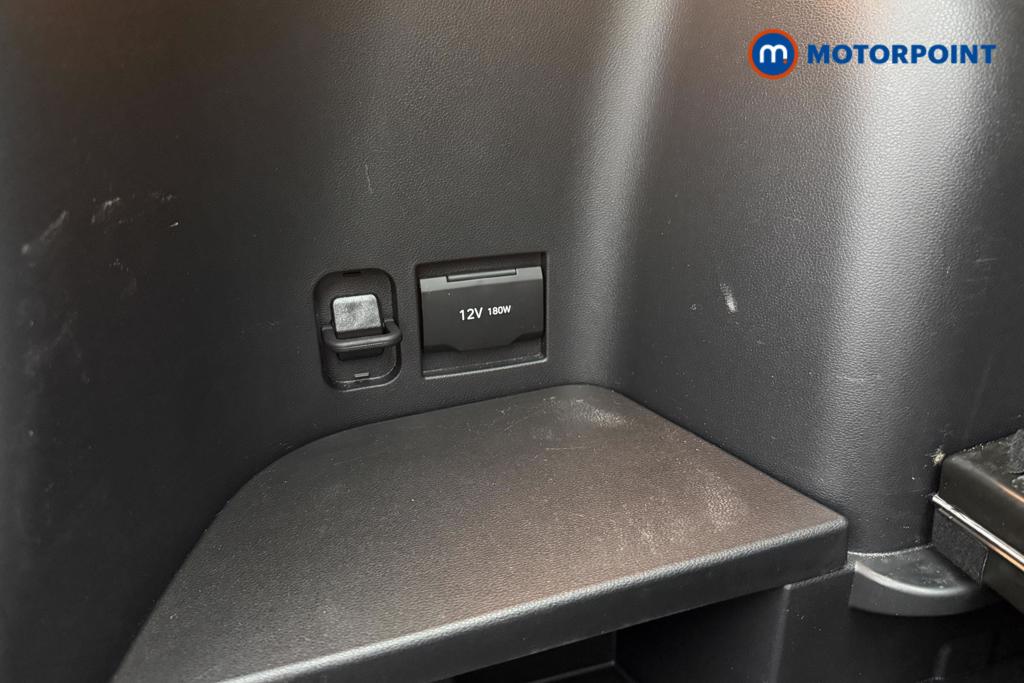 Hyundai Tucson Se Connect Manual Petrol SUV - Stock Number (1555740) - 13th supplementary image