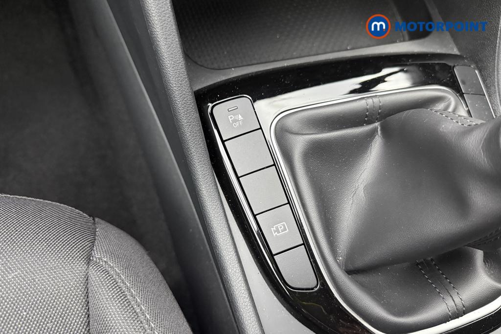 Hyundai Tucson Se Connect Manual Petrol SUV - Stock Number (1555740) - 21st supplementary image