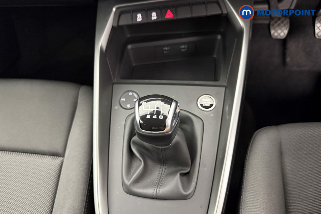 Audi A3 Technik Manual Petrol Hatchback - Stock Number (1556226) - 12th supplementary image