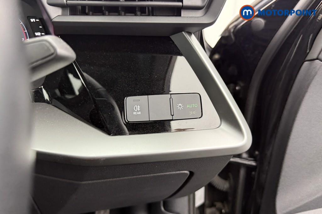 Audi A3 Technik Manual Petrol Hatchback - Stock Number (1556226) - 15th supplementary image