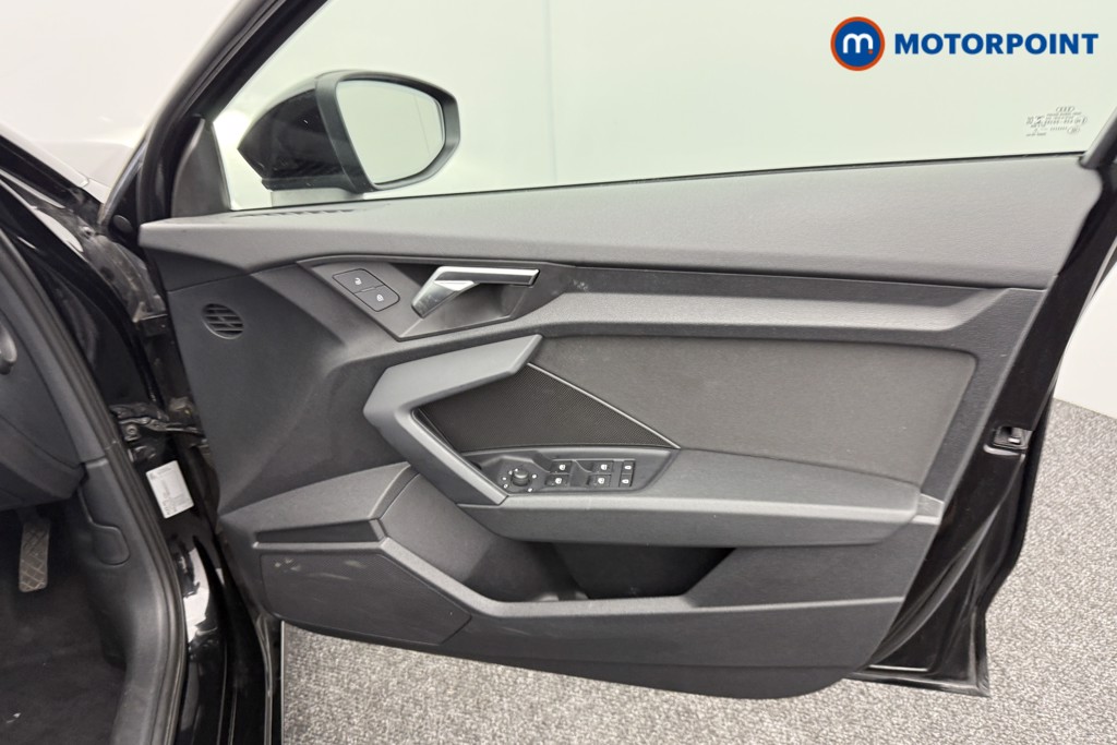 Audi A3 Technik Manual Petrol Hatchback - Stock Number (1556226) - 17th supplementary image