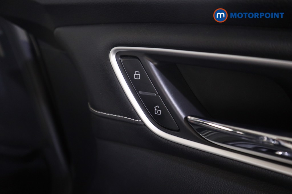 Mg Motor Uk MG5 Exclusive Automatic Electric Estate - Stock Number (1556802) - 11th supplementary image