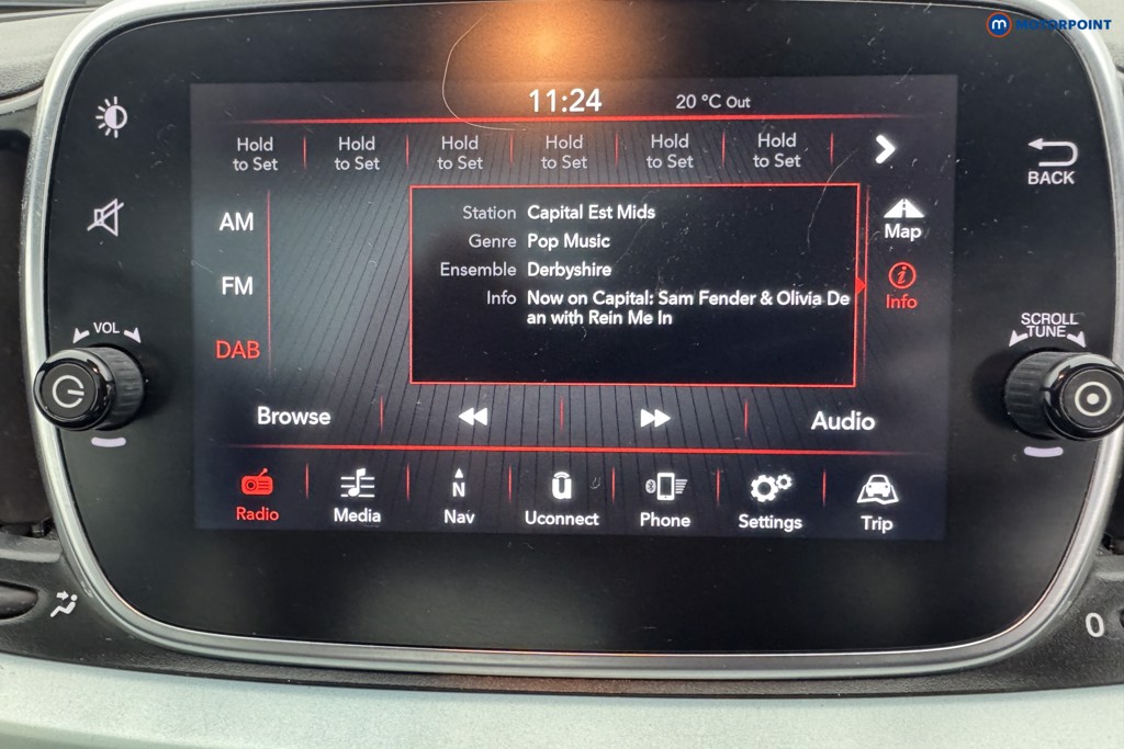 Fiat 500 Launch Edition Manual Petrol-Electric Hybrid Hatchback - Stock Number (1557270) - 2nd supplementary image