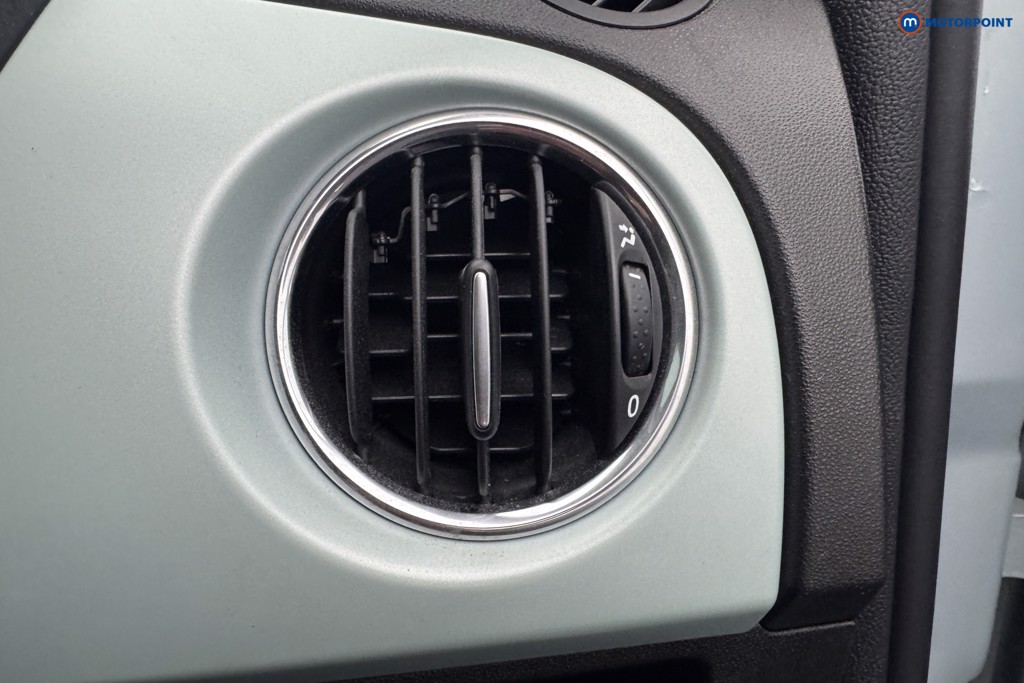 Fiat 500 Launch Edition Manual Petrol-Electric Hybrid Hatchback - Stock Number (1557270) - 16th supplementary image