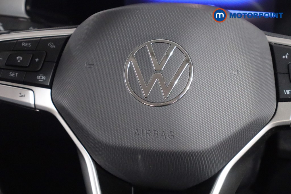 Volkswagen T-Roc Life Automatic Petrol SUV - Stock Number (1557655) - 17th supplementary image