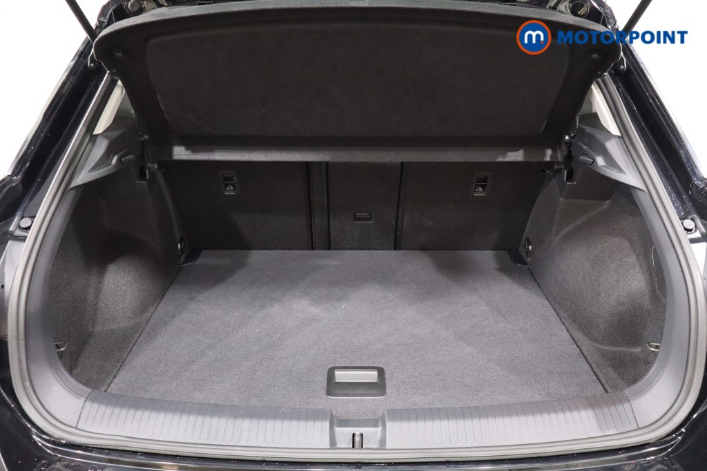 Volkswagen T-Roc Life Automatic Petrol SUV - Stock Number (1557655) - 35th supplementary image