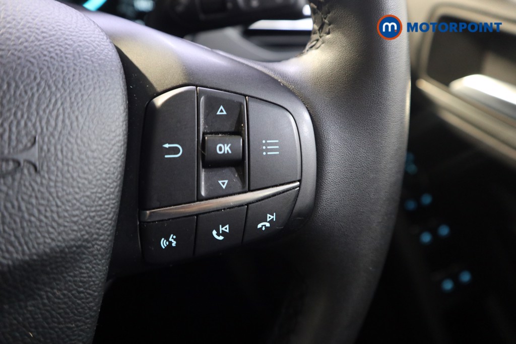 Ford Focus Titanium Manual Petrol Estate - Stock Number (1557958) - 4th supplementary image