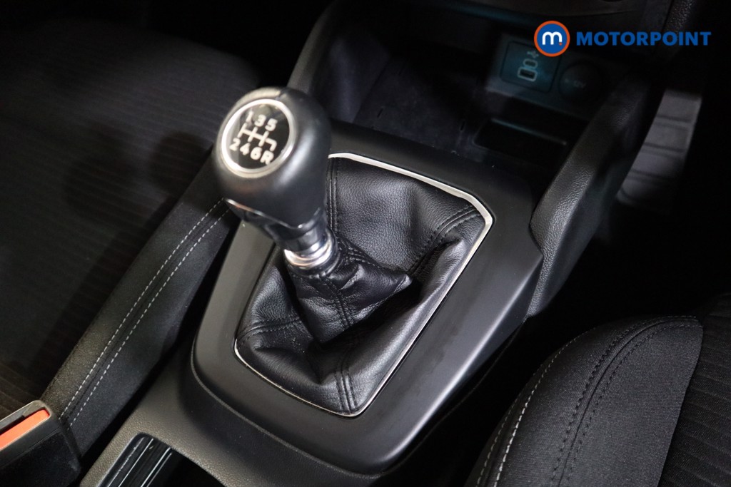 Ford Focus Titanium Manual Petrol Estate - Stock Number (1557958) - 8th supplementary image