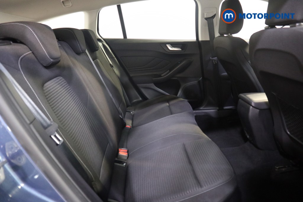 Ford Focus Titanium Manual Petrol Estate - Stock Number (1557958) - 12th supplementary image