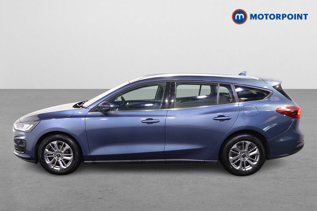 Ford Focus Titanium Manual Petrol Estate - Stock Number (1557958) - Passenger side