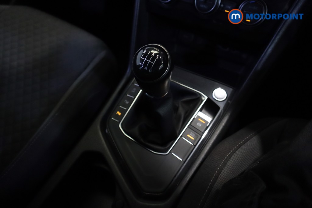 Volkswagen Tiguan Match Manual Petrol SUV - Stock Number (1558362) - 20th supplementary image