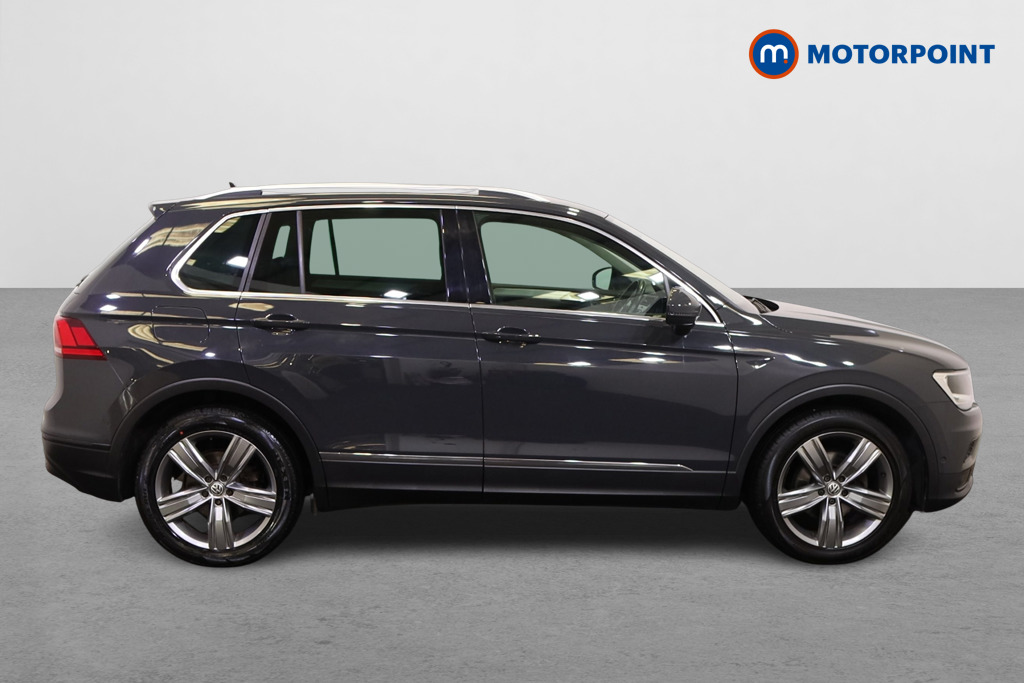Volkswagen Tiguan Match Manual Petrol SUV - Stock Number (1558362) - Drivers side