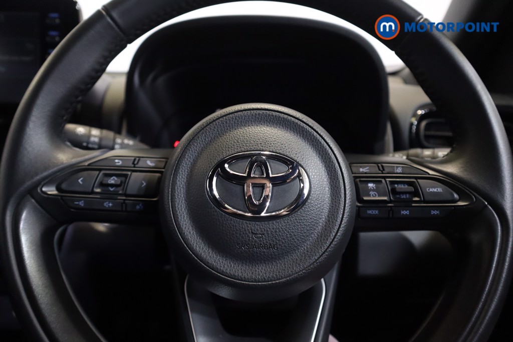Toyota Yaris Cross Design Automatic Petrol-Electric Hybrid Estate - Stock Number (1558471) - 7th supplementary image