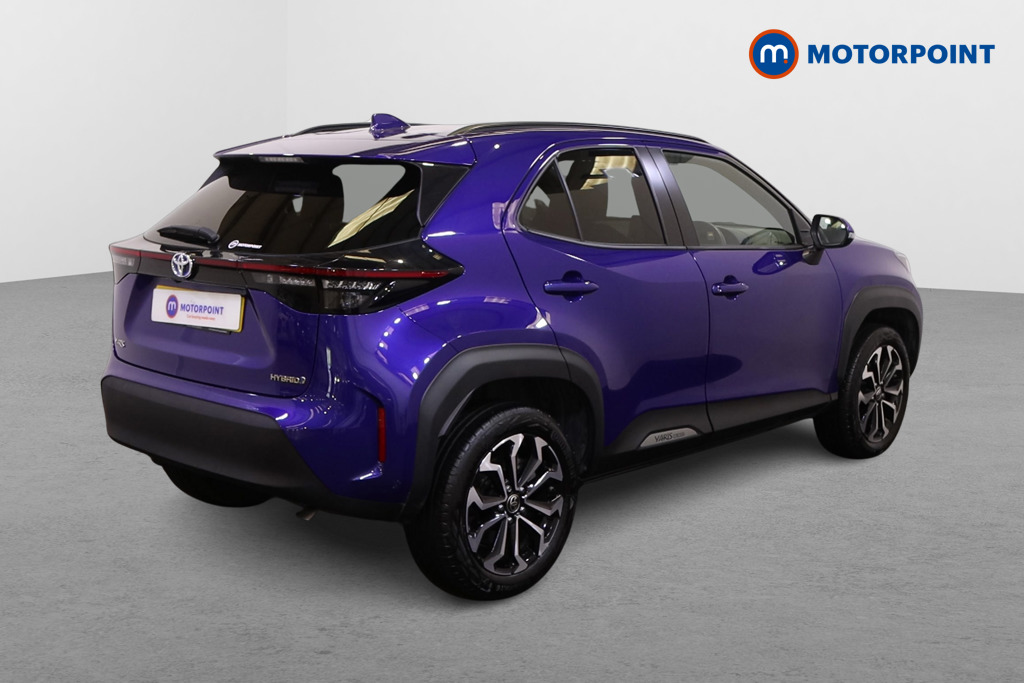 Toyota Yaris Cross Design Automatic Petrol-Electric Hybrid Estate - Stock Number (1558471) - Drivers side rear corner