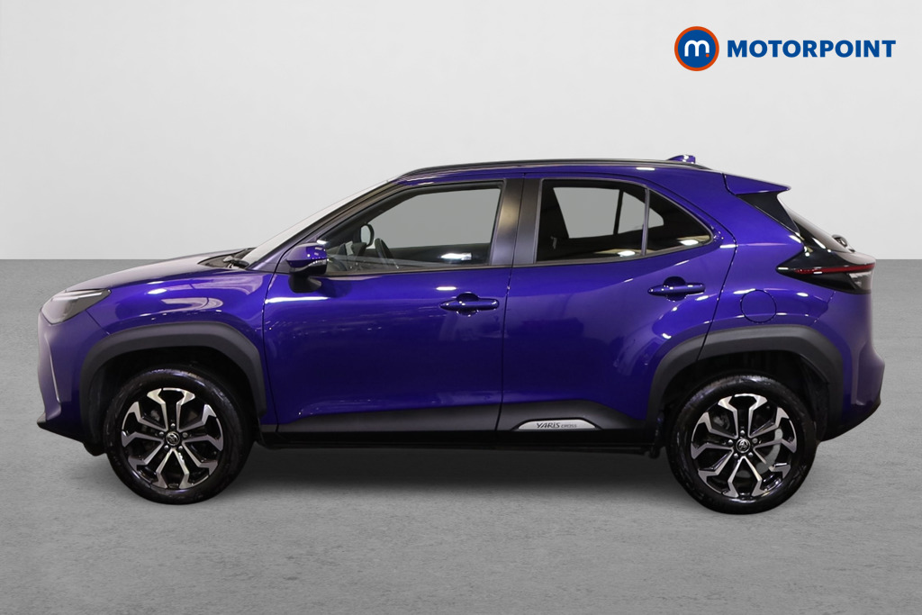 Toyota Yaris Cross Design Automatic Petrol-Electric Hybrid Estate - Stock Number (1558471) - Passenger side