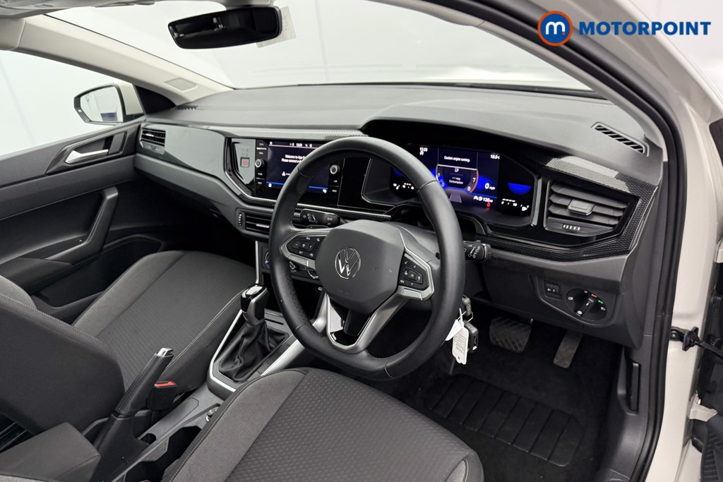 Volkswagen Polo Life Automatic Petrol Hatchback - Stock Number (1559305) - 4th supplementary image