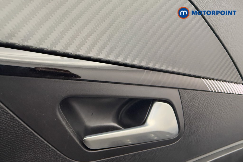 Peugeot 208 Allure Automatic Petrol-Electric Hybrid Hatchback - Stock Number (1559332) - 14th supplementary image