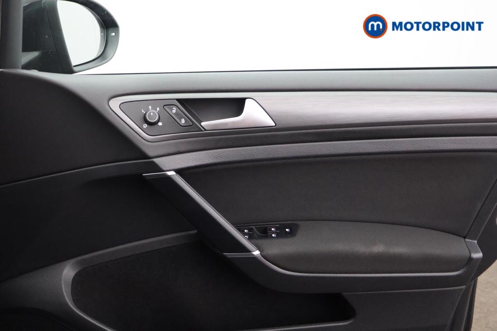 Volkswagen Golf SE Automatic Petrol Hatchback - Stock Number (1559465) - 8th supplementary image