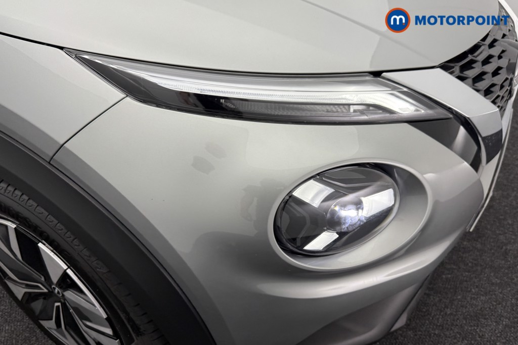 Nissan Juke Acenta Premium Manual Petrol SUV - Stock Number (1559658) - 24th supplementary image