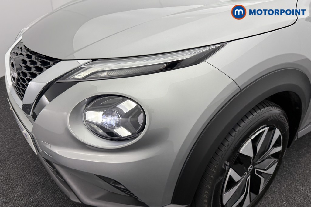 Nissan Juke Acenta Premium Manual Petrol SUV - Stock Number (1559658) - 25th supplementary image
