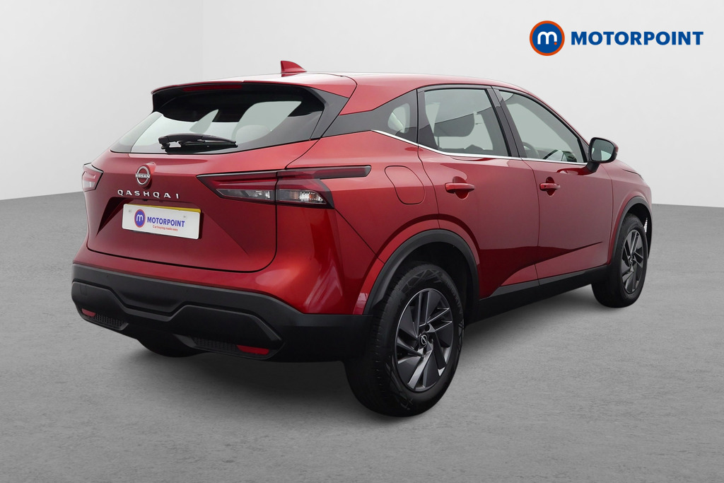 Nissan Qashqai Acenta Premium Automatic Petrol SUV - Stock Number (1559892) - Drivers side rear corner