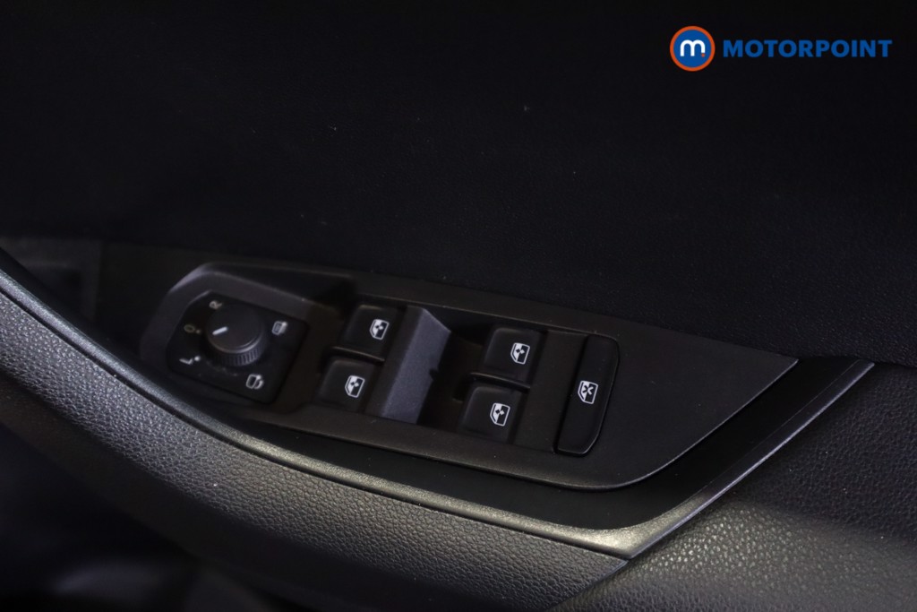 Skoda Karoq Se Drive Automatic Petrol SUV - Stock Number (1559906) - 3rd supplementary image