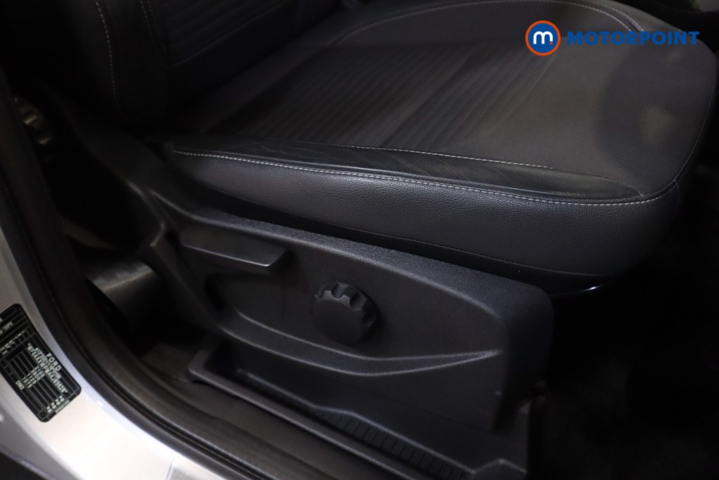 Ford Kuga Titanium Edition Automatic Petrol SUV - Stock Number (1560087) - 7th supplementary image