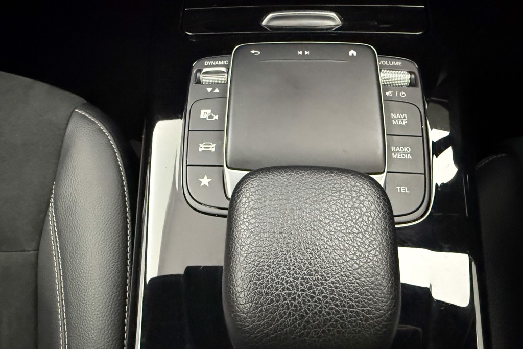 Mercedes-Benz A Class Amg Line Executive Edition Automatic Diesel Saloon - Stock Number (1560322) - 17th supplementary image