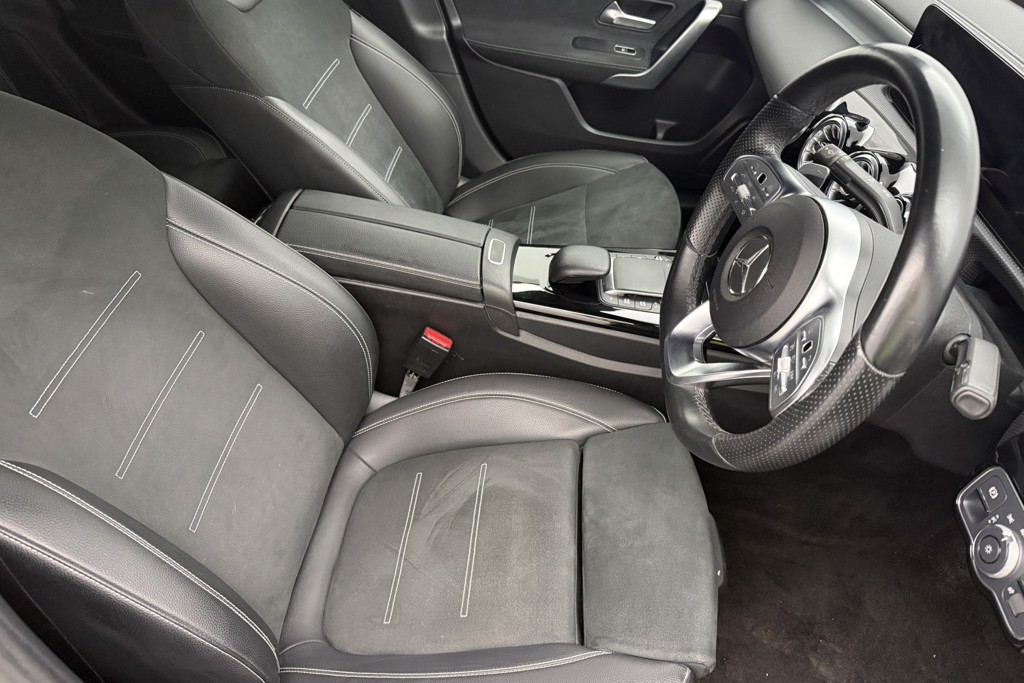 Mercedes-Benz A Class Amg Line Executive Edition Automatic Diesel Saloon - Stock Number (1560322) - 23rd supplementary image