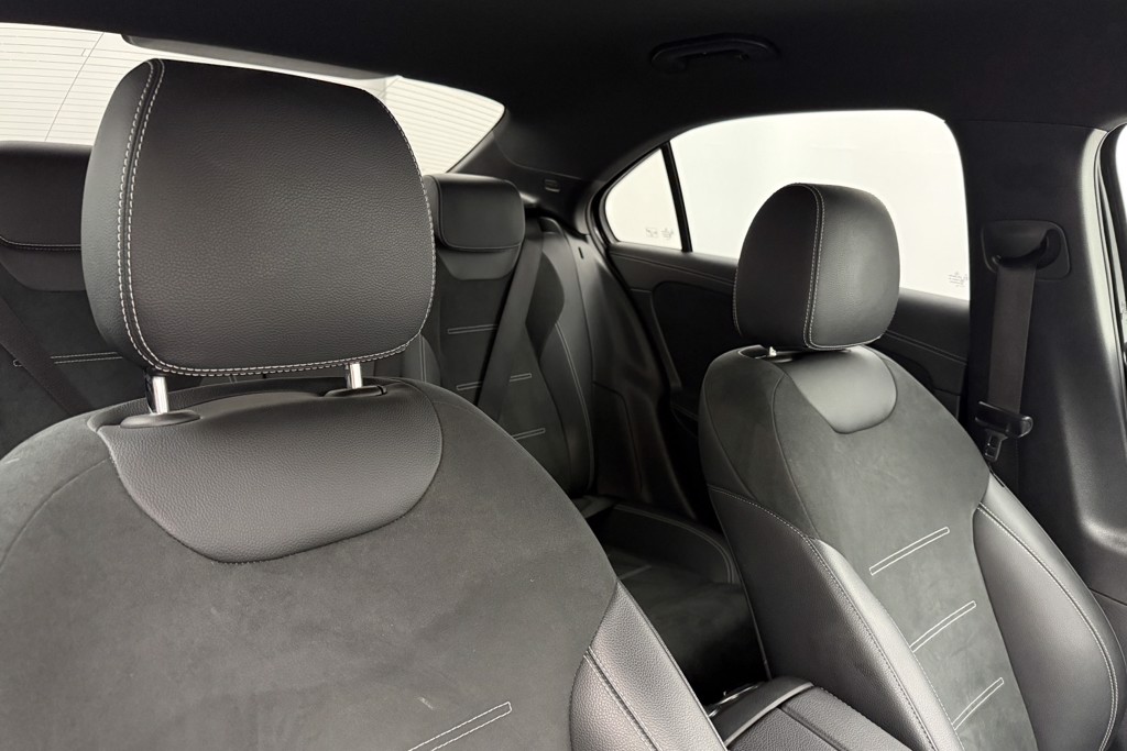 Mercedes-Benz A Class Amg Line Executive Edition Automatic Diesel Saloon - Stock Number (1560322) - 24th supplementary image