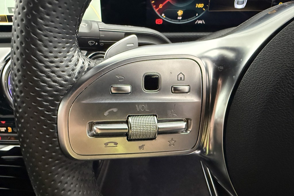 Mercedes-Benz CLA Amg Line Automatic Petrol Coupe - Stock Number (1560323) - 4th supplementary image