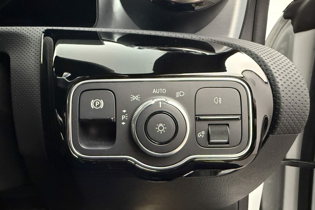 Mercedes-Benz CLA Amg Line Automatic Petrol Coupe - Stock Number (1560323) - 20th supplementary image