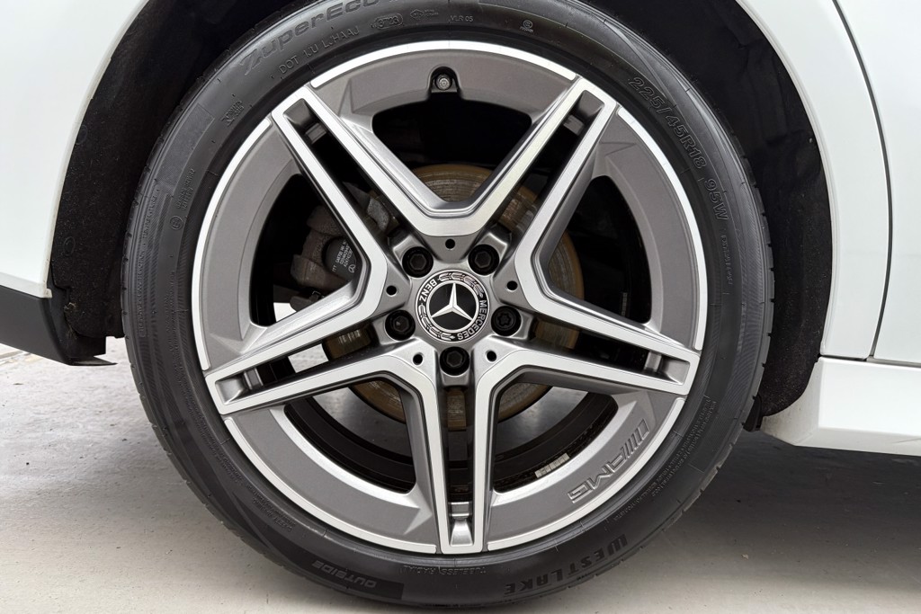 Mercedes-Benz CLA Amg Line Automatic Petrol Coupe - Stock Number (1560323) - 35th supplementary image