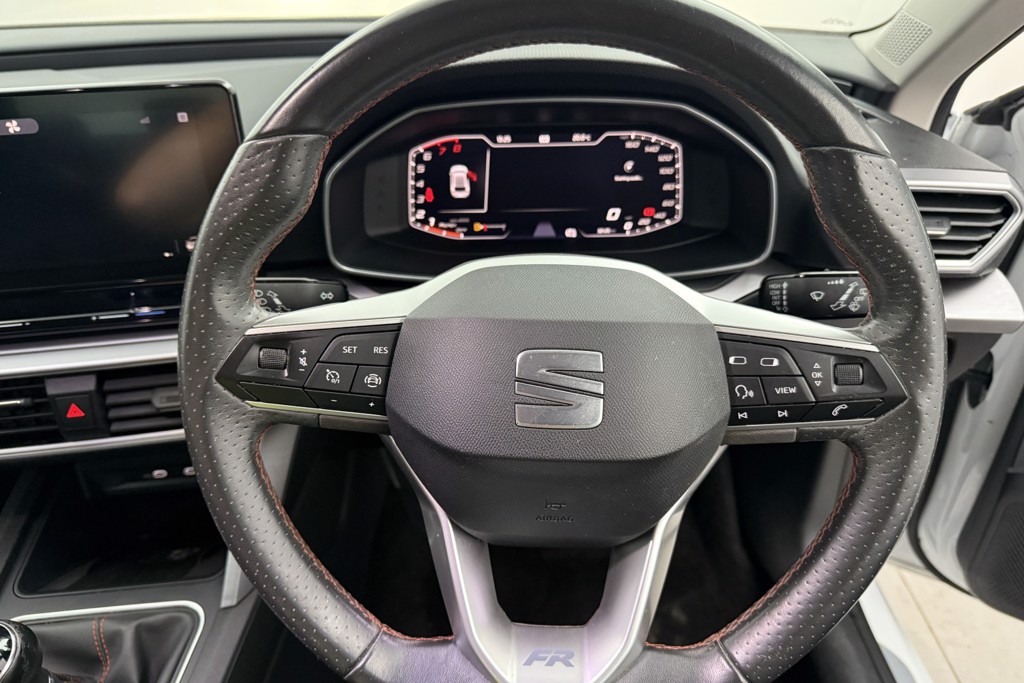 Seat Leon FR Manual Petrol Hatchback - Stock Number (1560324) - 3rd supplementary image