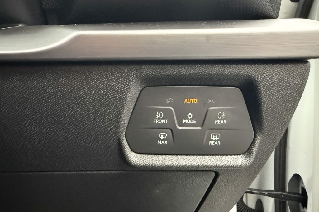 Seat Leon FR Manual Petrol Hatchback - Stock Number (1560324) - 17th supplementary image