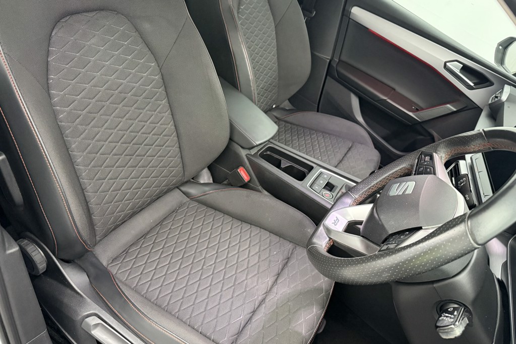 Seat Leon FR Manual Petrol Hatchback - Stock Number (1560324) - 21st supplementary image