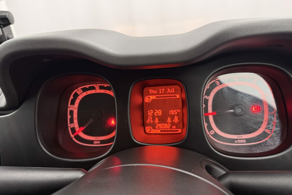Fiat Panda City Life Manual Petrol-Electric Hybrid Hatchback - Stock Number (1560330) - 6th supplementary image