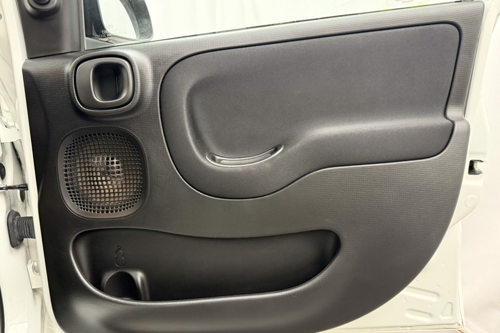 Fiat Panda City Life Manual Petrol-Electric Hybrid Hatchback - Stock Number (1560330) - 12th supplementary image