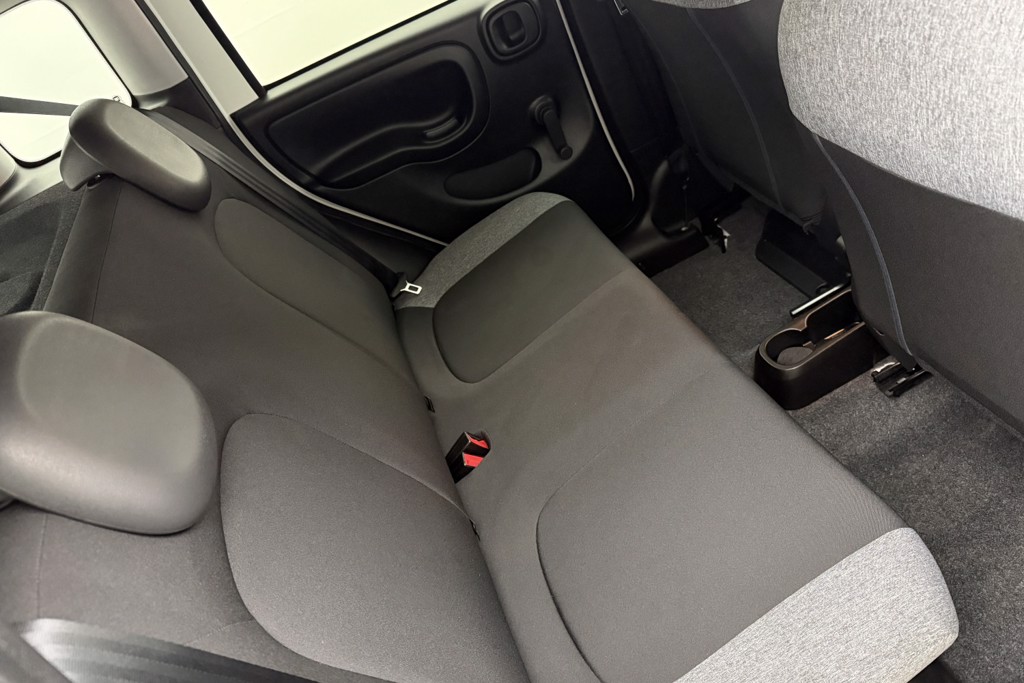 Fiat Panda City Life Manual Petrol-Electric Hybrid Hatchback - Stock Number (1560330) - 16th supplementary image