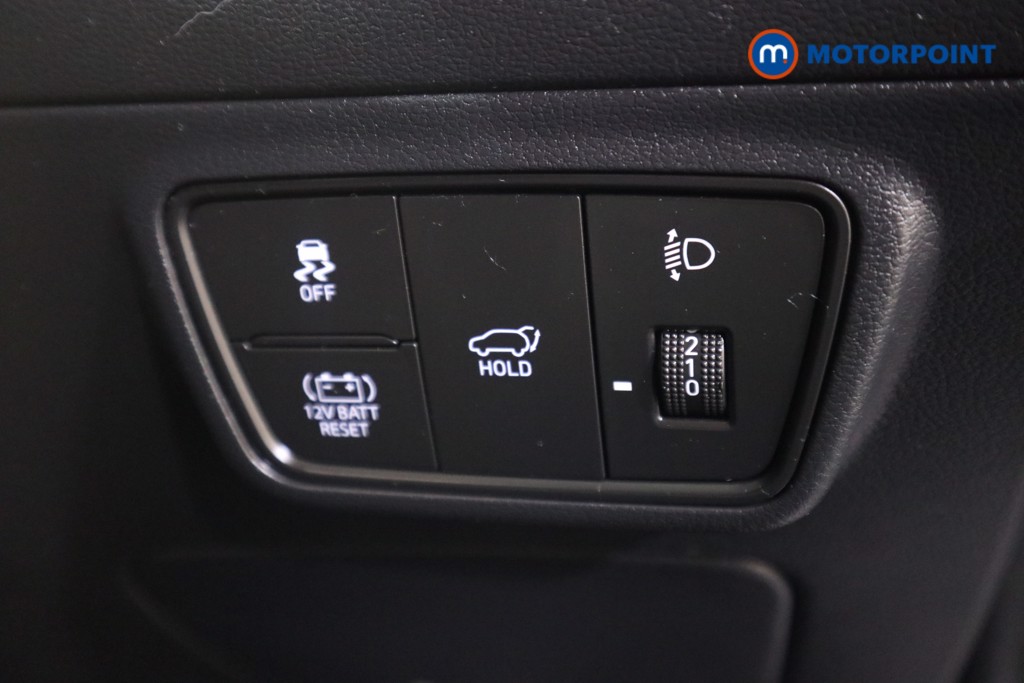 Hyundai Tucson Ultimate Automatic Petrol-Electric Hybrid SUV - Stock Number (1560374) - 10th supplementary image