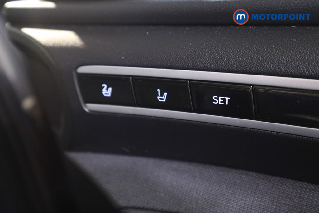 Hyundai Tucson Ultimate Automatic Petrol-Electric Hybrid SUV - Stock Number (1560374) - 11th supplementary image