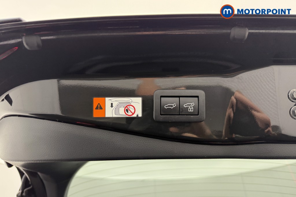 Toyota C-Hr Design Automatic Petrol Plug-In Hybrid SUV - Stock Number (1560440) - 22nd supplementary image