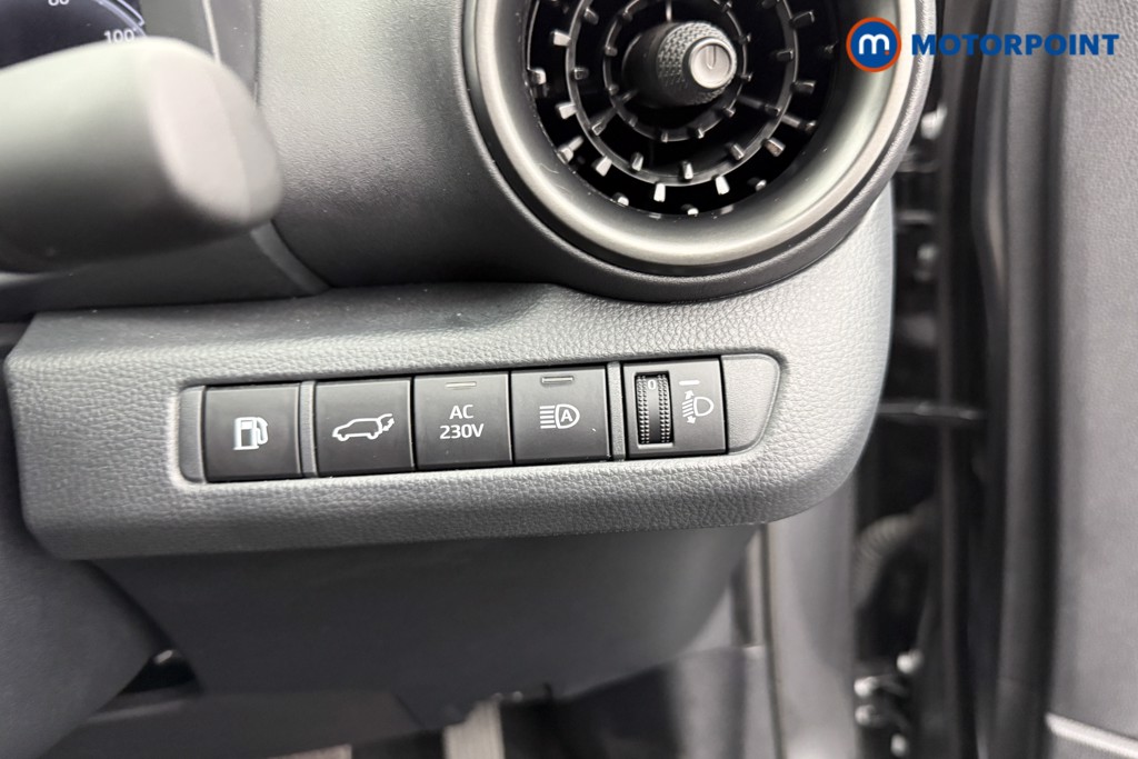 Toyota C-Hr Design Automatic Petrol Plug-In Hybrid SUV - Stock Number (1560441) - 15th supplementary image