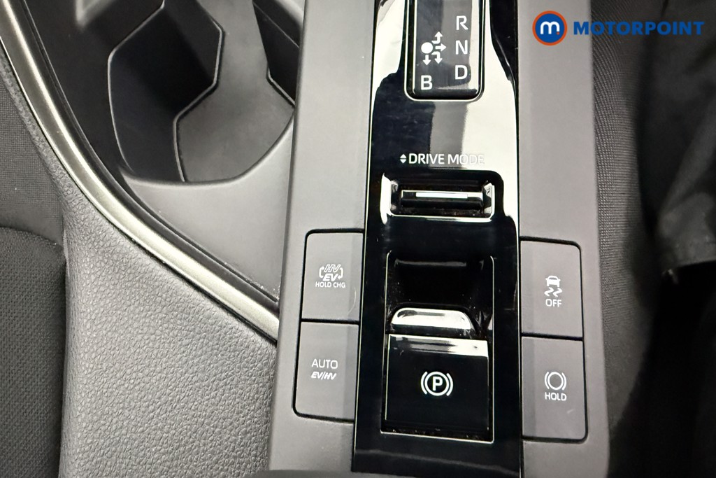 Toyota C-Hr Design Automatic Petrol Plug-In Hybrid SUV - Stock Number (1560449) - 13th supplementary image