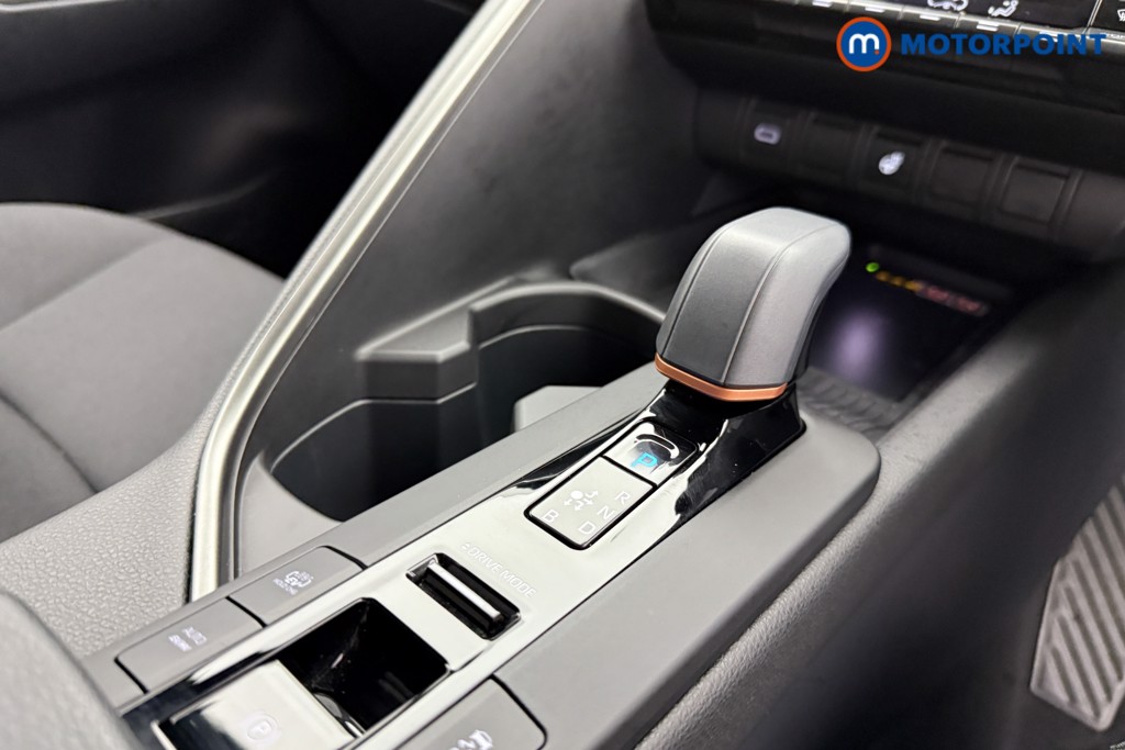 Toyota C-Hr Design Automatic Petrol Plug-In Hybrid SUV - Stock Number (1560449) - 14th supplementary image