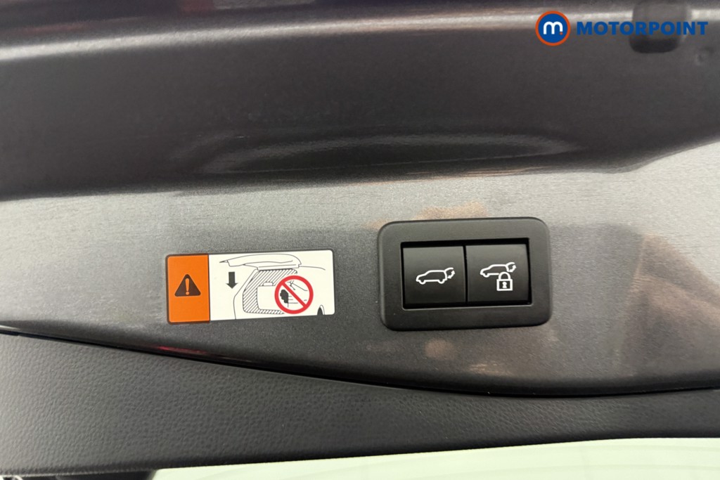 Toyota C-Hr Design Automatic Petrol Plug-In Hybrid SUV - Stock Number (1560449) - 24th supplementary image